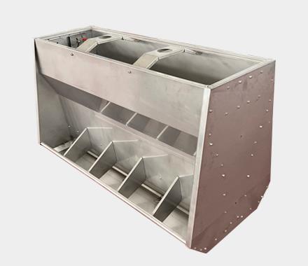 不锈钢料槽是现代大型猪场中的重要设备